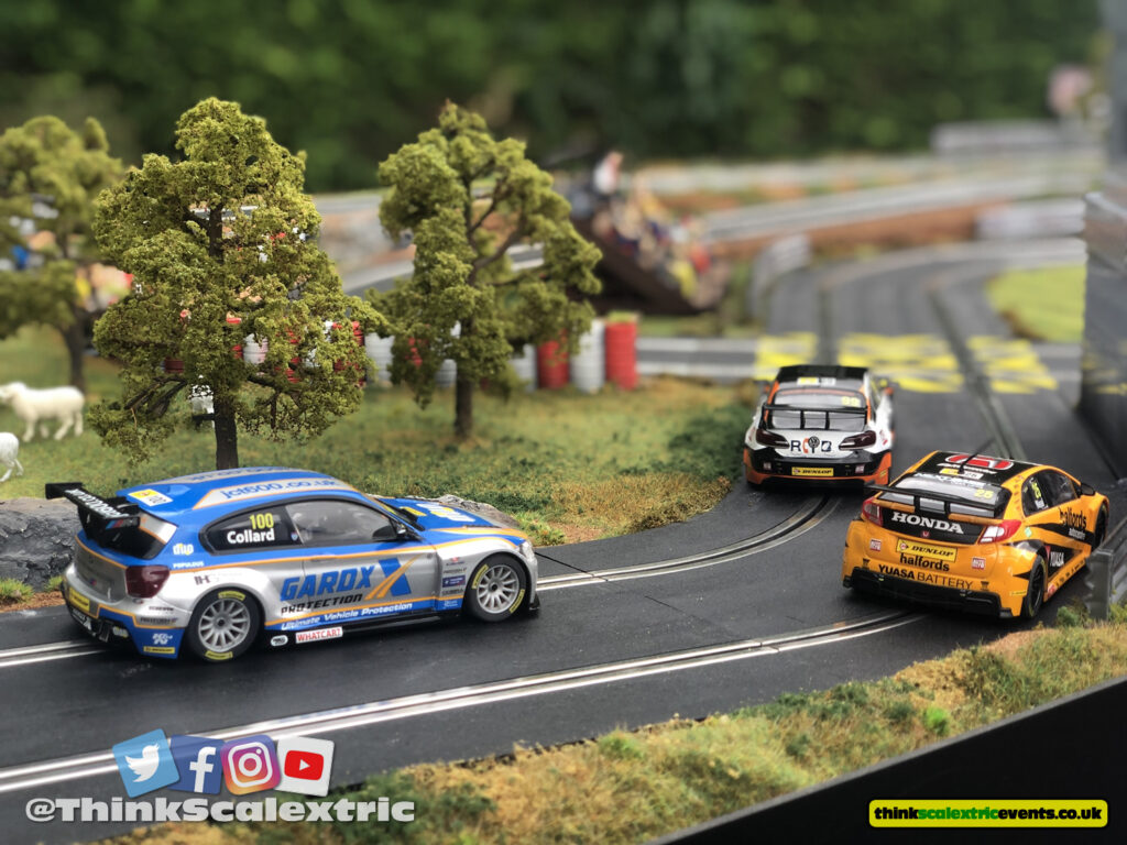 Bespoke Track: Compact Race Track 8' x4'