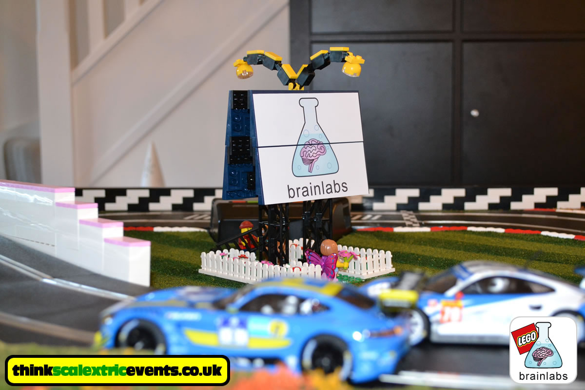 Brainlabs: Lego Inspired Track