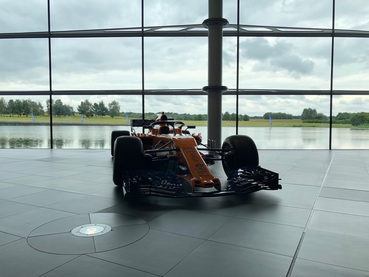 McLaren F1 with Hilton Honors