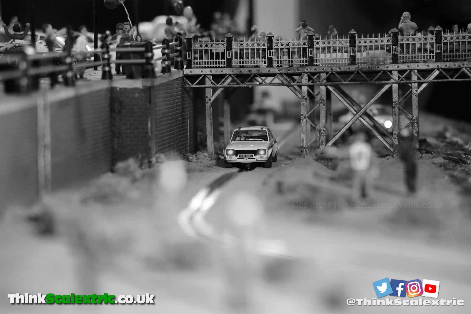 Bespoke Track: British Seafront Rally Scene 8' x 4'