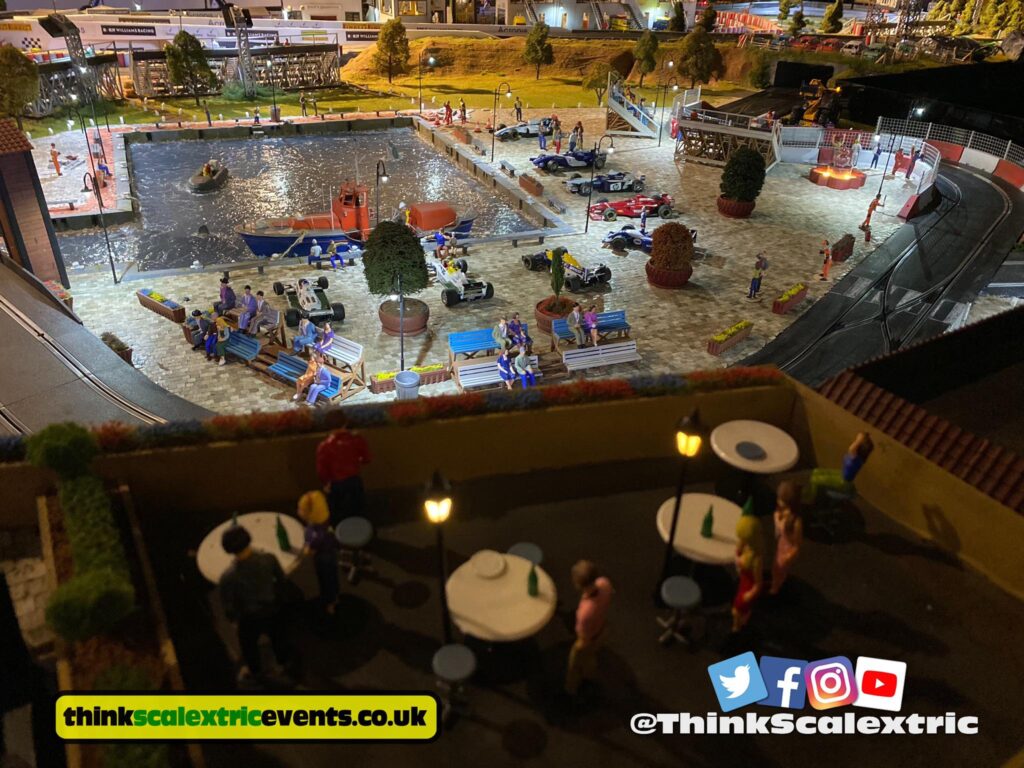 Williams Racing Scalextric Track 2019