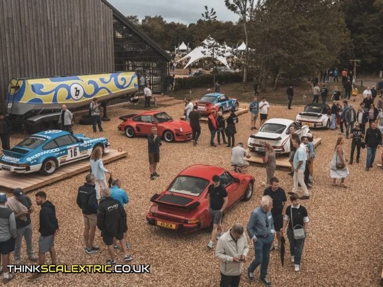 Megaphonics 2025 porsche boxengasse bicester